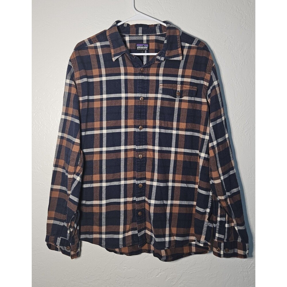 Patagonia Fjord Flannel Men's Large Brown Black Plaid Button Up Organic Cotton
